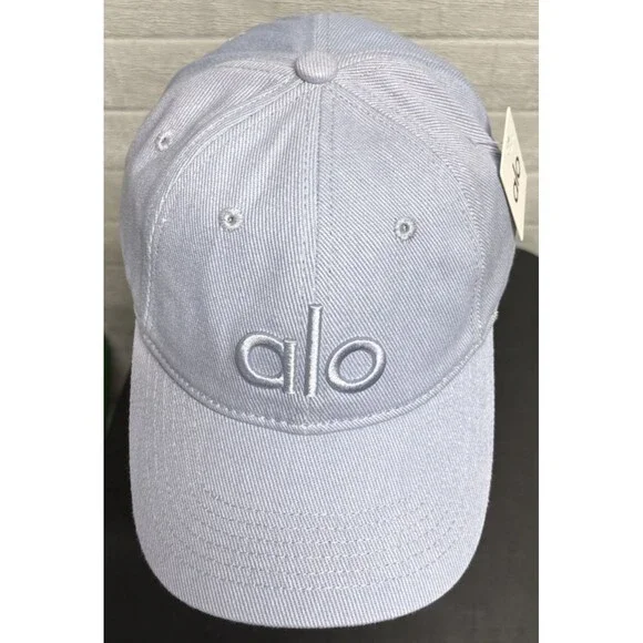 ALO YOGA Light Blue Baseball Cap Snap Back Adjustable Unisex NWT - Picture 2 of 7